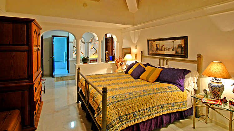 Casa Parota - Master Bedroom alternate view